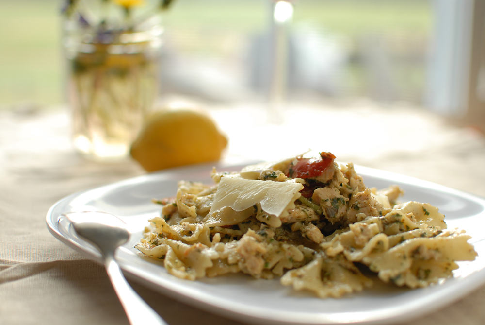 Tuna pesto pasta