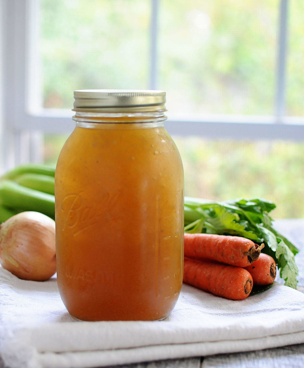 Crock Pot Chicken Broth