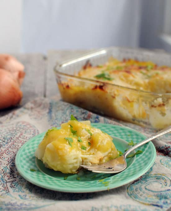 Nana's Cheesy Potato Casserole